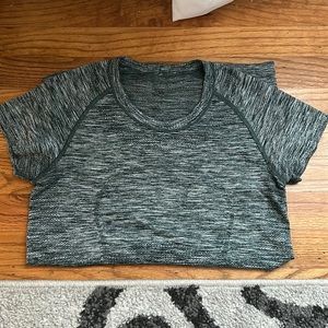 LULULEMON Swiftly Tech